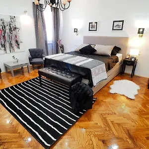  Apartment Deluxe Zoya Centar Croatia